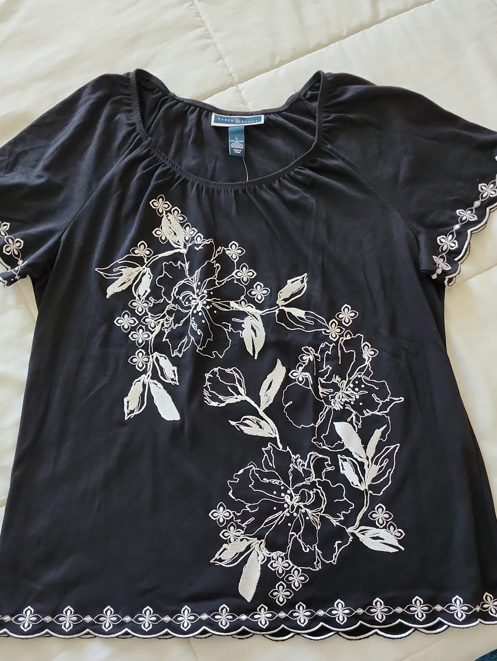 Karen Scott Black Scoop Neck Top with White Floral Print